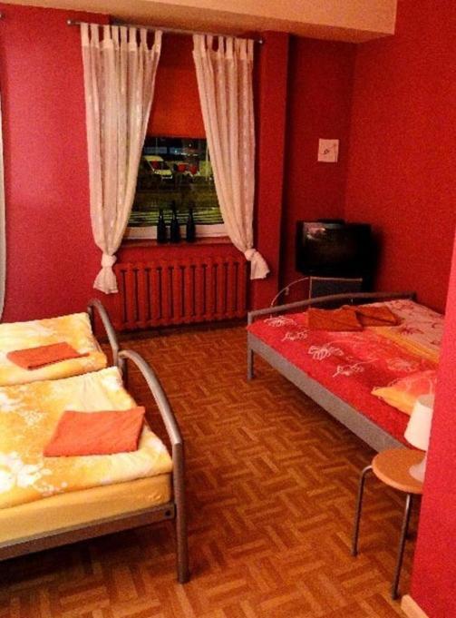 Hostel Luna Lodz  Room photo